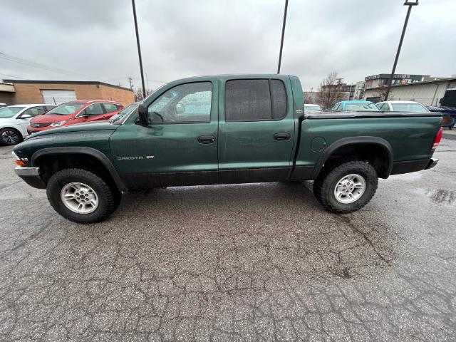 2000 Dodge Dakota Sport