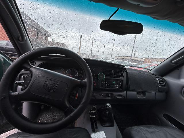 2000 Dodge Dakota Sport