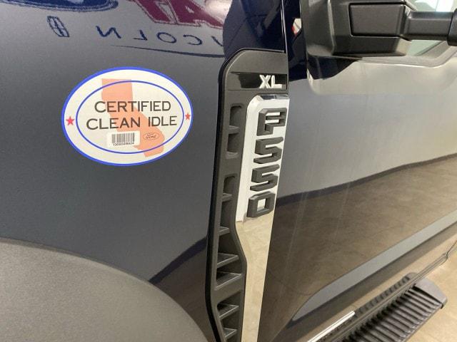 2024 Ford F-550 XL