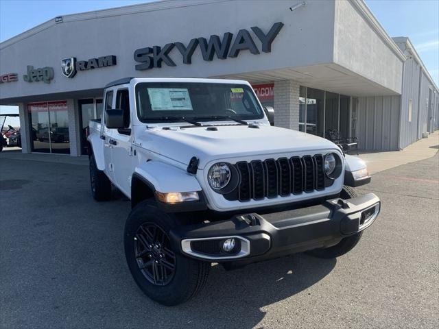 2024 Jeep Gladiator GLADIATOR SPORT S 4X4