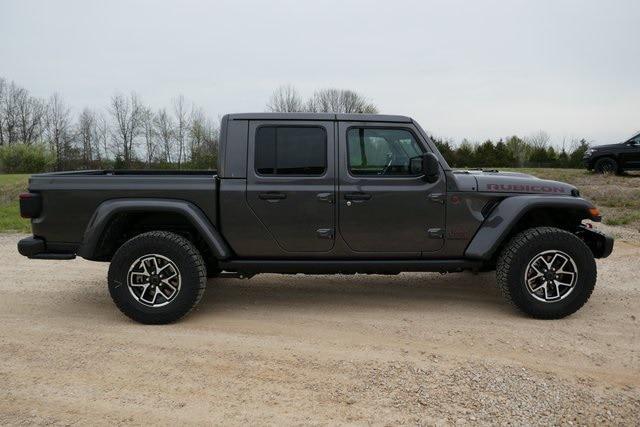 2024 Jeep Gladiator GLADIATOR RUBICON X 4X4