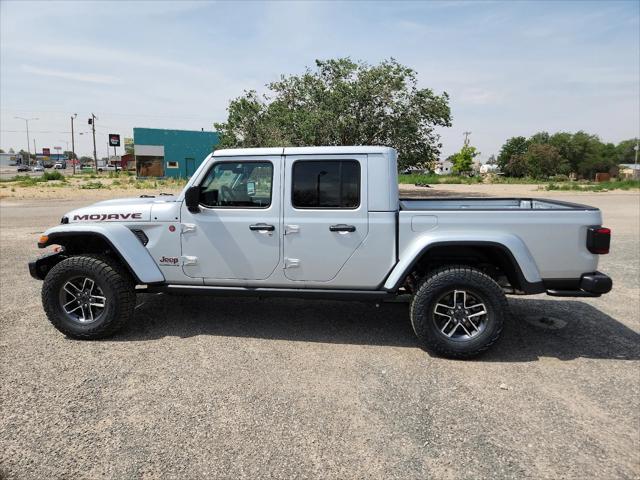 2024 Jeep Gladiator GLADIATOR MOJAVE X 4X4