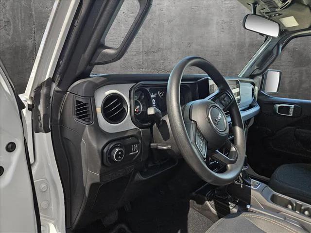 2024 Jeep Gladiator GLADIATOR SPORT 4X4