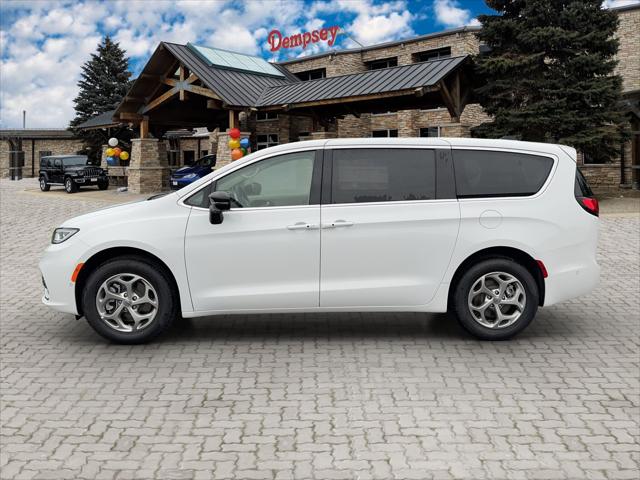 2024 Chrysler Pacifica PACIFICA LIMITED AWD