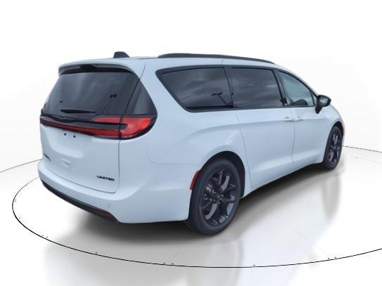 2024 Chrysler Pacifica PACIFICA LIMITED