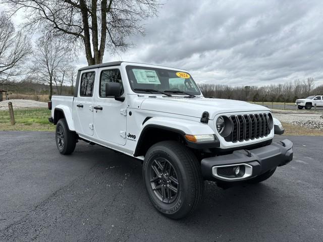 2024 Jeep Gladiator GLADIATOR SPORT S 4X4