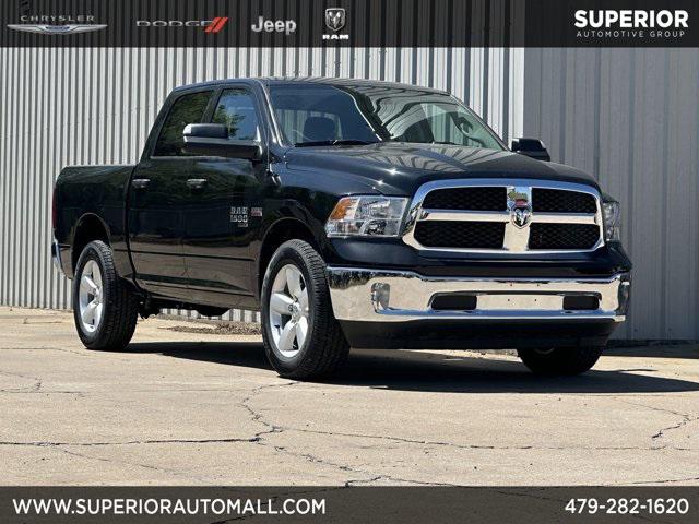 2024 RAM Ram 1500 Classic RAM 1500 CLASSIC TRADESMAN CREW CAB 4X4 57 BOX