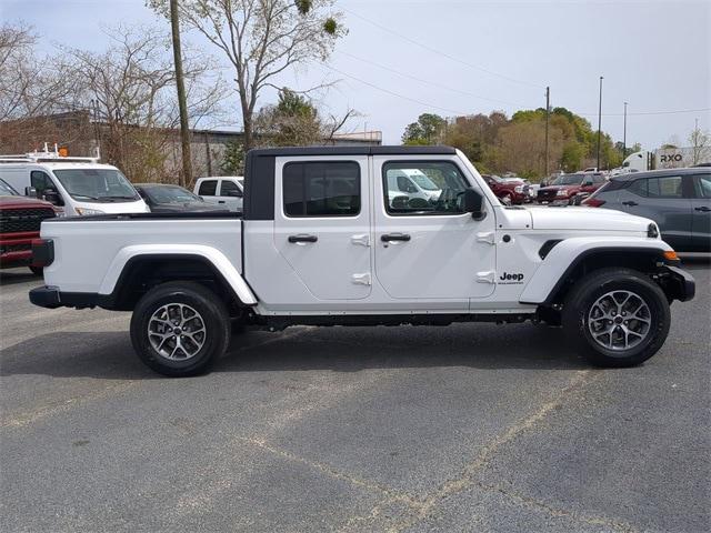 2024 Jeep Gladiator GLADIATOR SPORT S 4X4