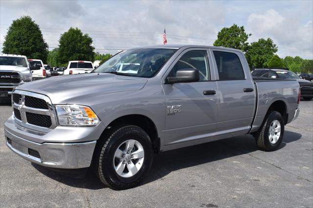 2024 RAM Ram 1500 Classic RAM 1500 CLASSIC TRADESMAN CREW CAB 4X4 57 BOX