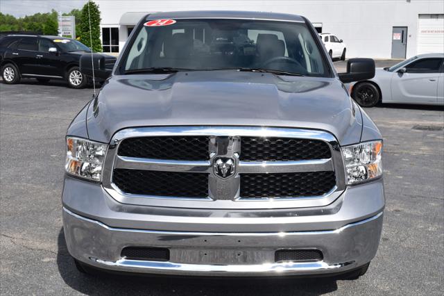 2024 RAM Ram 1500 Classic RAM 1500 CLASSIC TRADESMAN CREW CAB 4X4 57 BOX