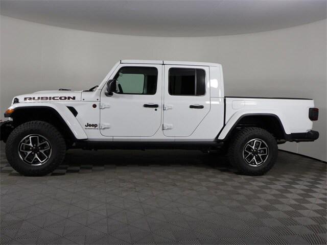 2024 Jeep Gladiator GLADIATOR RUBICON X 4X4