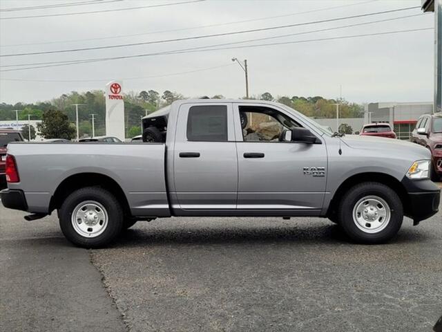 2024 RAM Ram 1500 Classic RAM 1500 CLASSIC TRADESMAN QUAD CAB 4X2 64 BOX