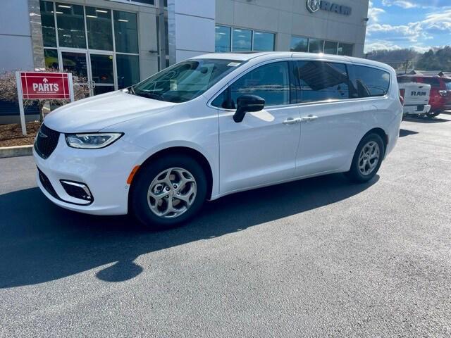 2024 Chrysler Pacifica PACIFICA LIMITED