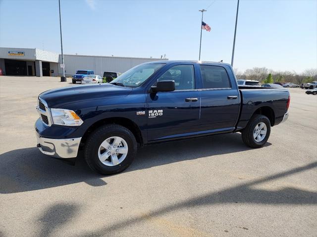 2024 RAM Ram 1500 Classic RAM 1500 CLASSIC TRADESMAN CREW CAB 4X4 57 BOX