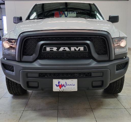 2024 RAM Ram 1500 Classic RAM 1500 CLASSIC WARLOCK QUAD CAB 4X4 64 BOX