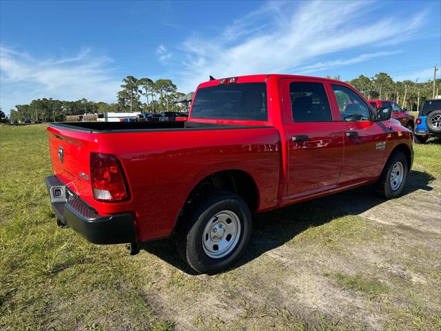 2024 RAM Ram 1500 Classic RAM 1500 CLASSIC TRADESMAN CREW CAB 4X4 57 BOX