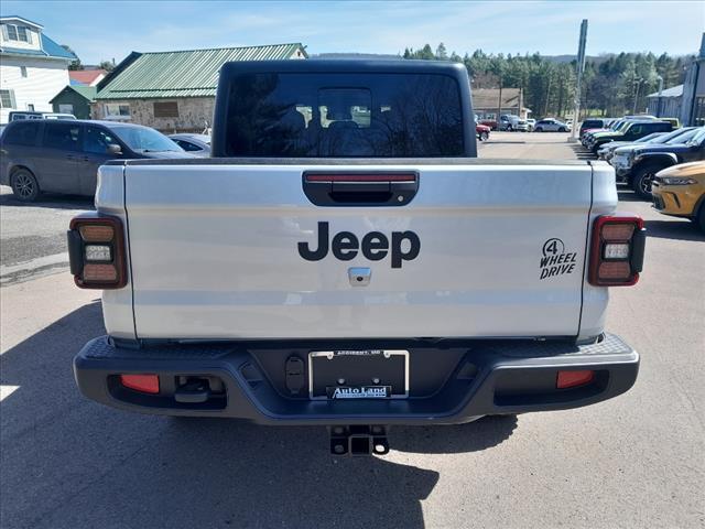 2024 Jeep Gladiator GLADIATOR WILLYS 4X4