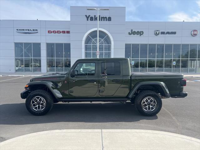 2024 Jeep Gladiator GLADIATOR RUBICON X 4X4