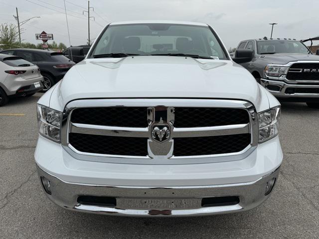 2024 RAM Ram 1500 Classic RAM 1500 CLASSIC TRADESMAN QUAD CAB 4X4 64 BOX