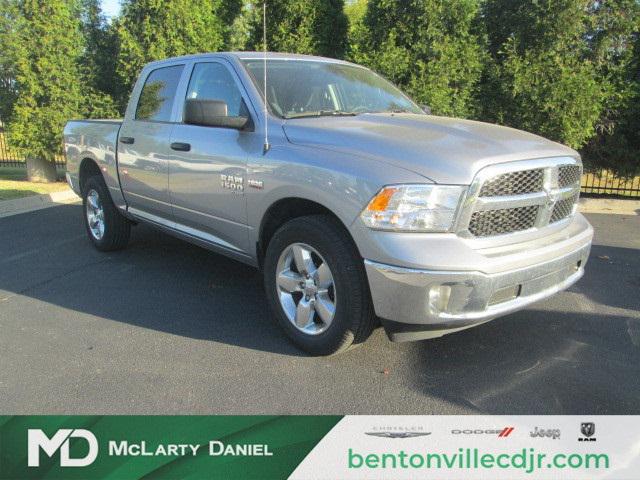 2024 RAM Ram 1500 Classic RAM 1500 CLASSIC TRADESMAN CREW CAB 4X4 57 BOX