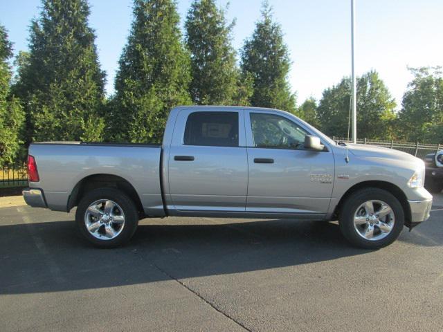 2024 RAM Ram 1500 Classic RAM 1500 CLASSIC TRADESMAN CREW CAB 4X4 57 BOX