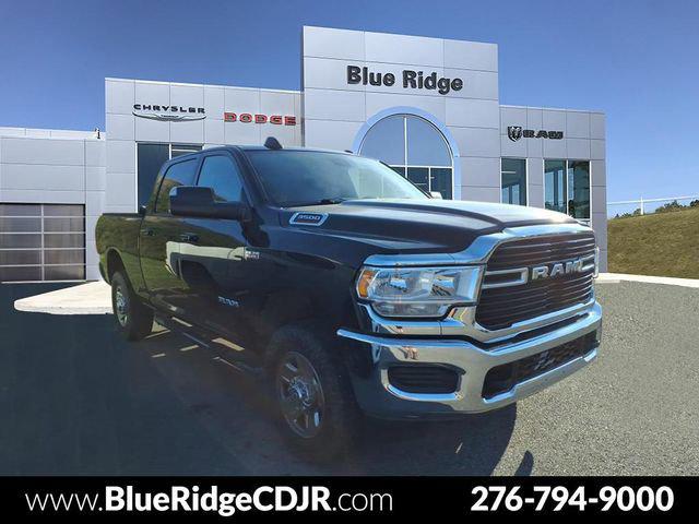 2021 RAM 3500 Big Horn Crew Cab 4x4 64 Box