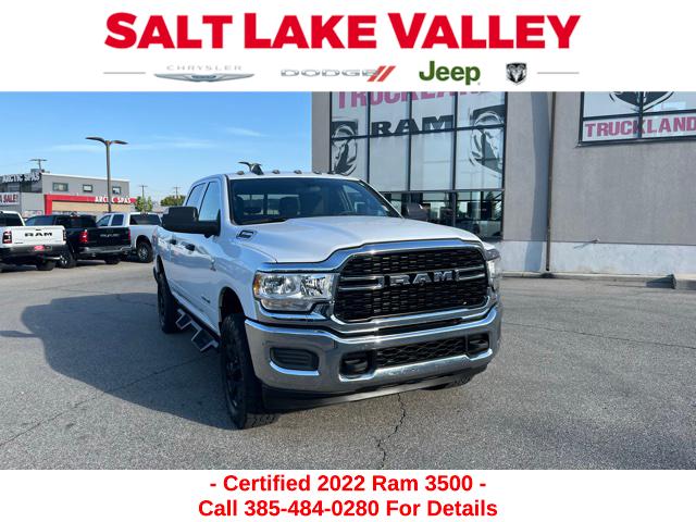 2022 RAM 3500 Tradesman Crew Cab 4x4 64 Box