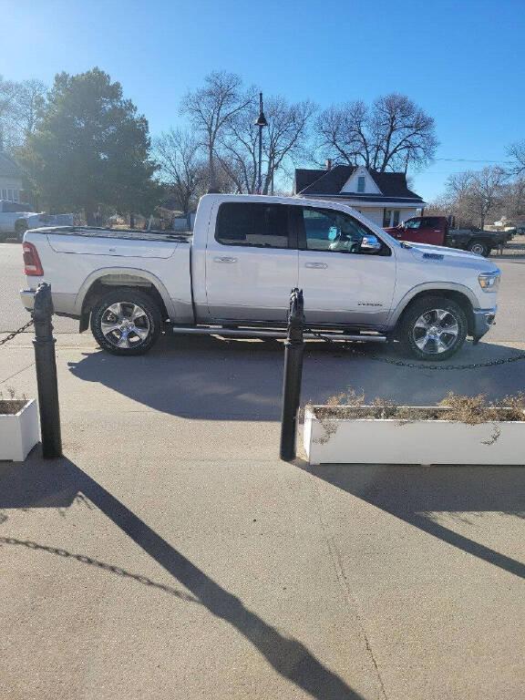 2021 RAM 1500 Laramie Crew Cab 4x4 57 Box