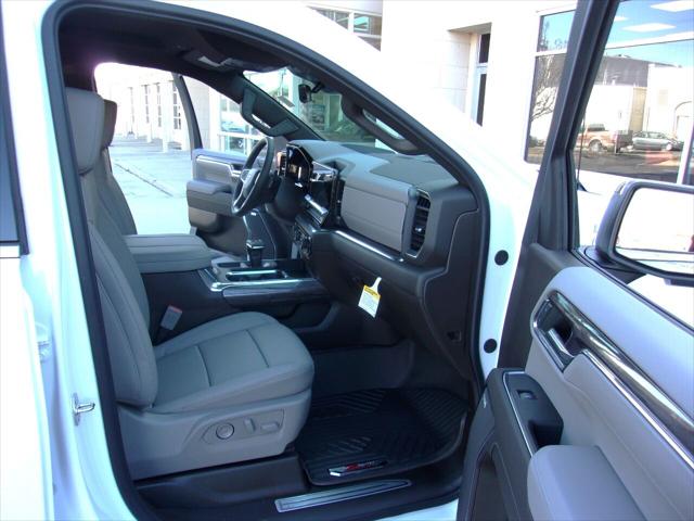 2024 Chevrolet Silverado 1500 4WD Crew Cab Short Bed LTZ