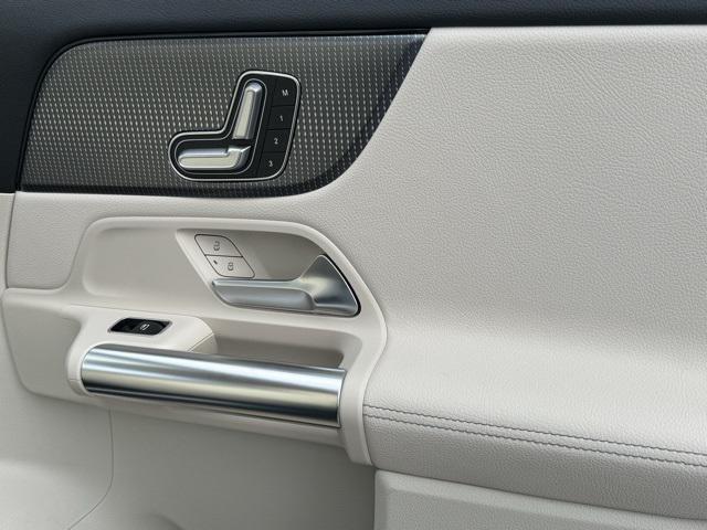 2023 Mercedes-Benz GLA-CLASS GLA 250