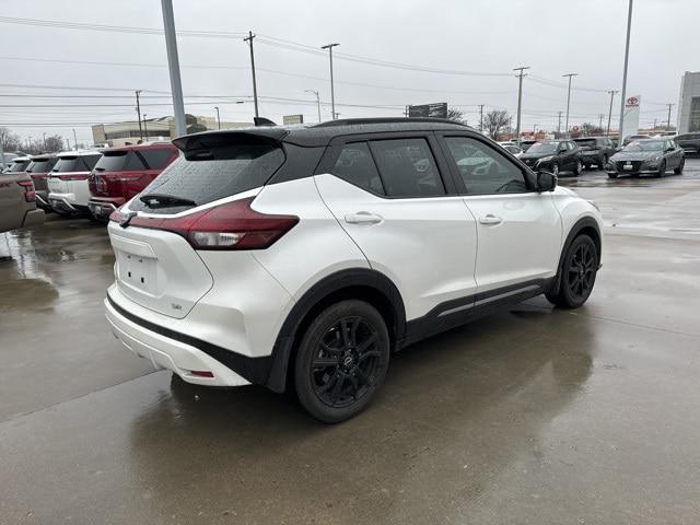 2022 Nissan Kicks SR Xtronic CVT