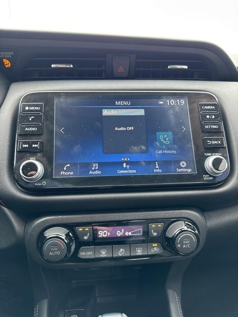 2022 Nissan Kicks SR Xtronic CVT