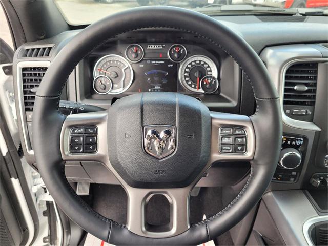 2024 Ram 1500 Classic Warlock Quad Cab 4x4 6'4" Box