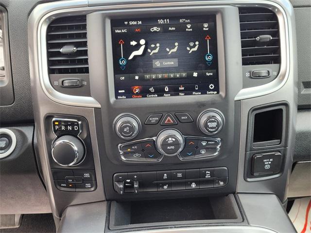 2024 Ram 1500 Classic Warlock Quad Cab 4x4 6'4" Box
