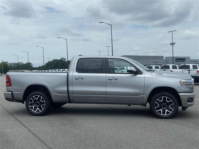 2025 RAM Ram 1500 RAM 1500 LARAMIE CREW CAB 4X4 64 BOX