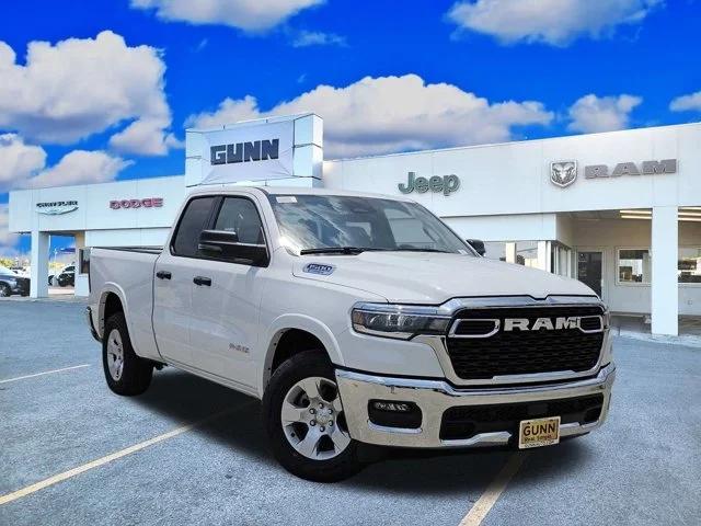 2025 RAM Ram 1500 RAM 1500 LONE STAR QUAD CAB 4X2 64 BOX