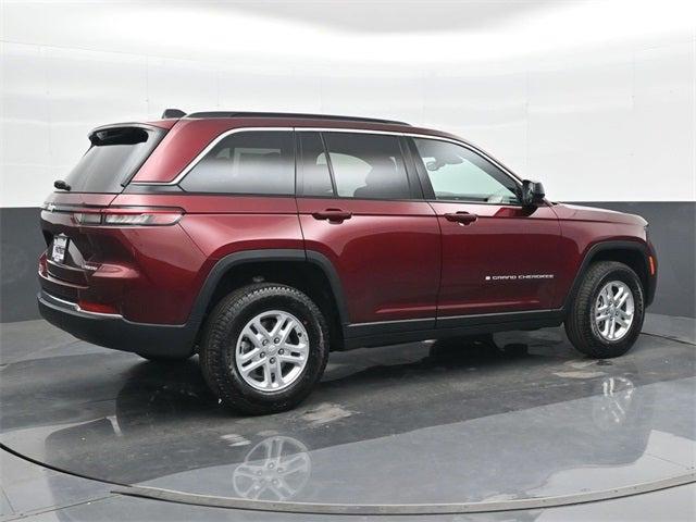 2024 Jeep Grand Cherokee GRAND CHEROKEE LAREDO 4X4