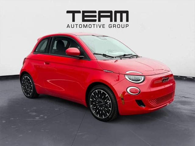 2024 Fiat FIAT 500e 500e INSPI(RED)