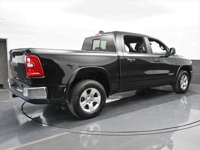 2025 RAM Ram 1500 RAM 1500 BIG HORN CREW CAB 4X2 57 BOX