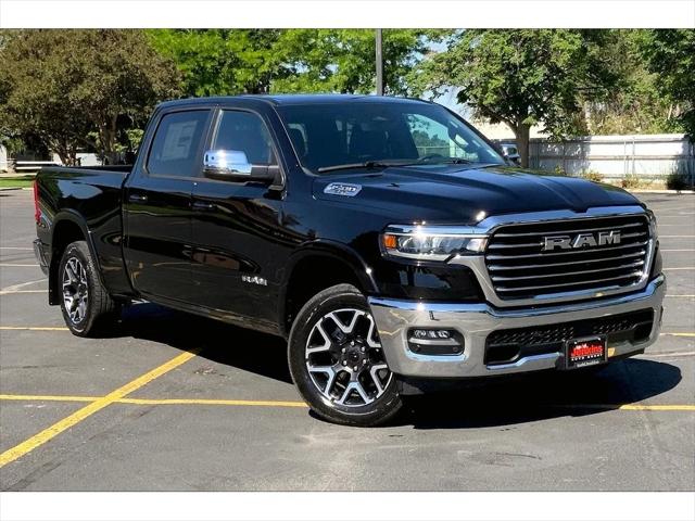 2025 RAM Ram 1500 RAM 1500 LARAMIE CREW CAB 4X4 64 BOX