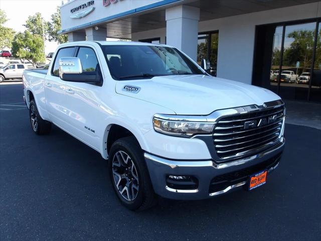2025 RAM Ram 1500 RAM 1500 LARAMIE CREW CAB 4X4 64 BOX