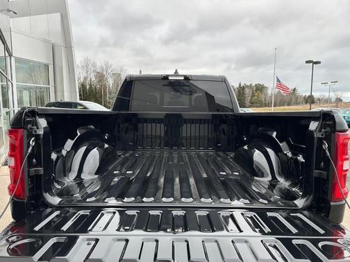 New 2025 RAM 1500 BIG HORN New 2025 RAM 1500 BIG HORN