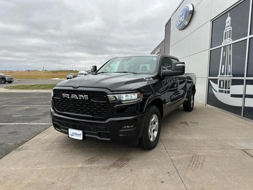 New 2025 RAM 1500 BIG HORN New 2025 RAM 1500 BIG HORN