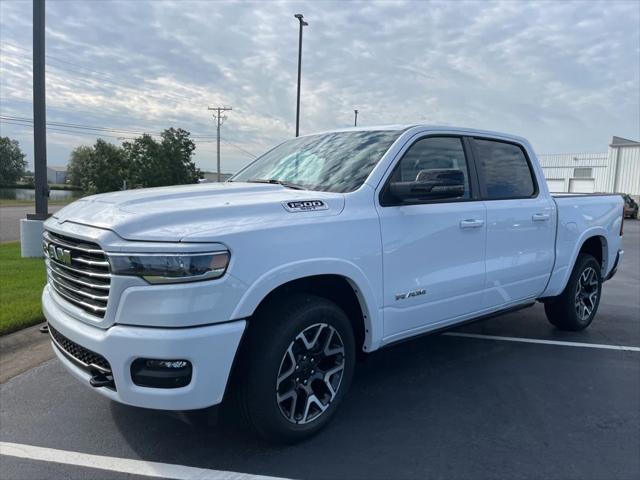 2025 RAM Ram 1500 RAM 1500 LARAMIE CREW CAB 4X4 57 BOX