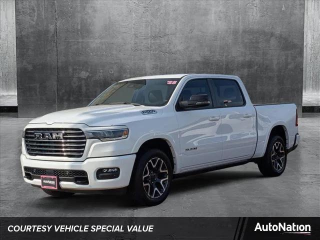 2025 RAM Ram 1500 RAM 1500 LARAMIE CREW CAB 4X4 57 BOX