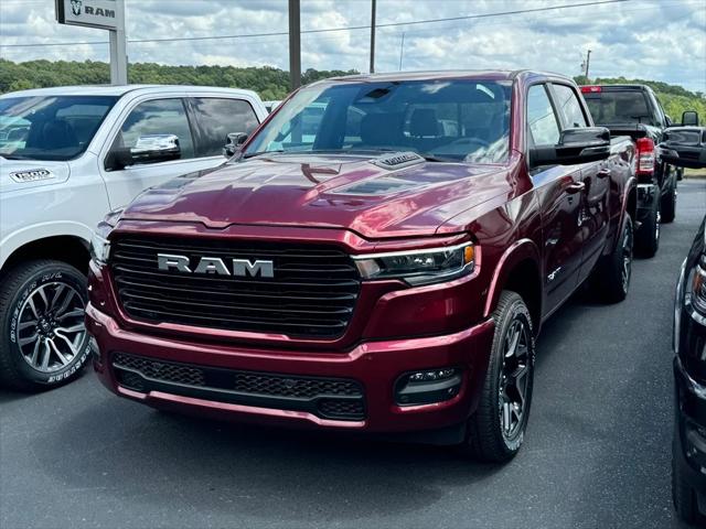 2025 RAM Ram 1500 RAM 1500 LARAMIE CREW CAB 4X4 64 BOX