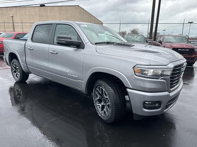 2025 RAM Ram 1500 RAM 1500 LARAMIE CREW CAB 4X4 57 BOX