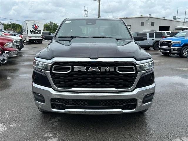 2025 RAM Ram 1500 RAM 1500 BIG HORN CREW CAB 4X4 64 BOX