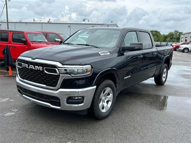 2025 RAM Ram 1500 RAM 1500 BIG HORN CREW CAB 4X4 64 BOX