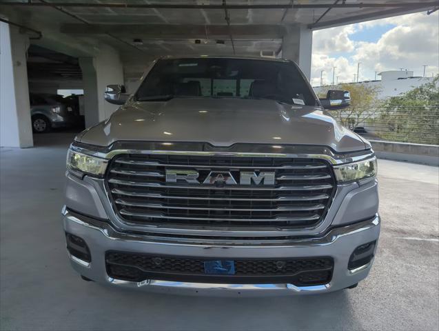 2025 RAM Ram 1500 RAM 1500 LARAMIE CREW CAB 4X4 64 BOX